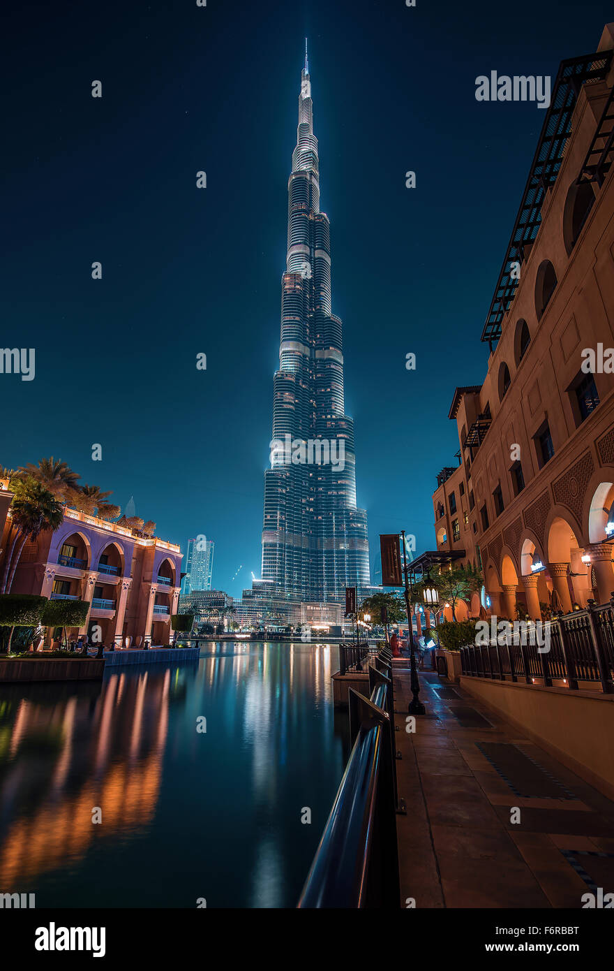 Burj Khalifa from Souk Al Bahar Stock Photo