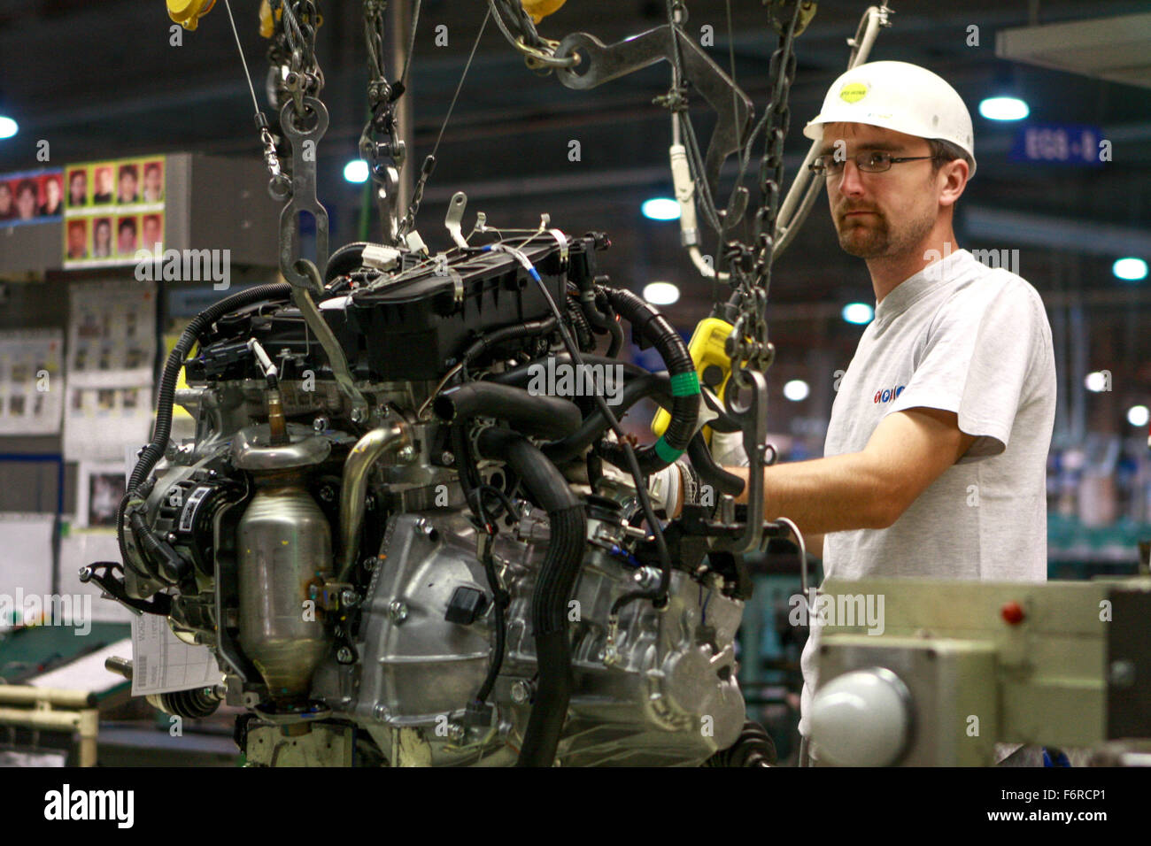 TPCA (Toyota Peugeot Citroën Automobile) Automotive assembly line factory  Czech Republic car manufacturing Stock Photo