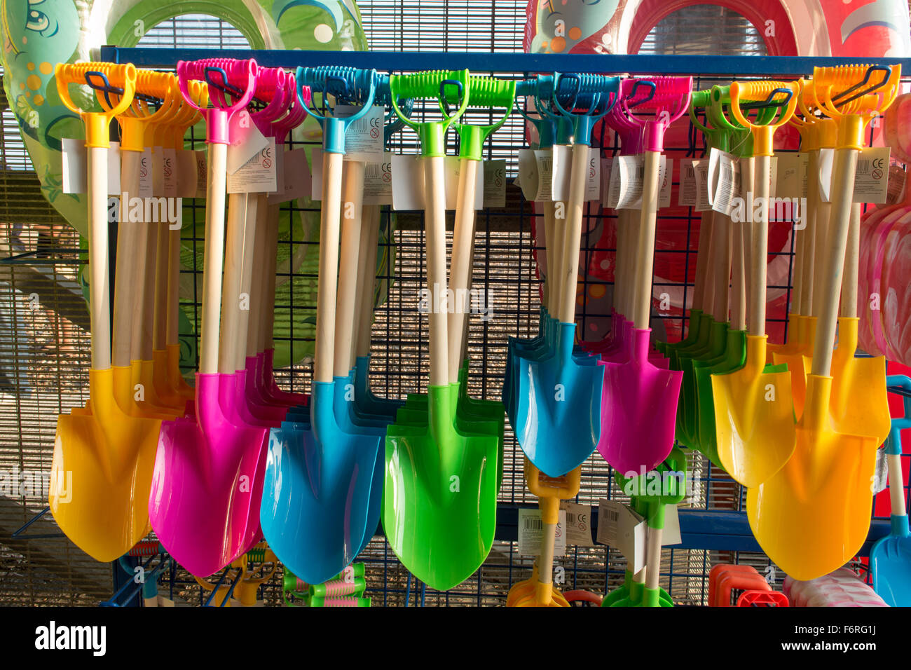 Hanging spade tools hi-res stock photography and images - Alamy