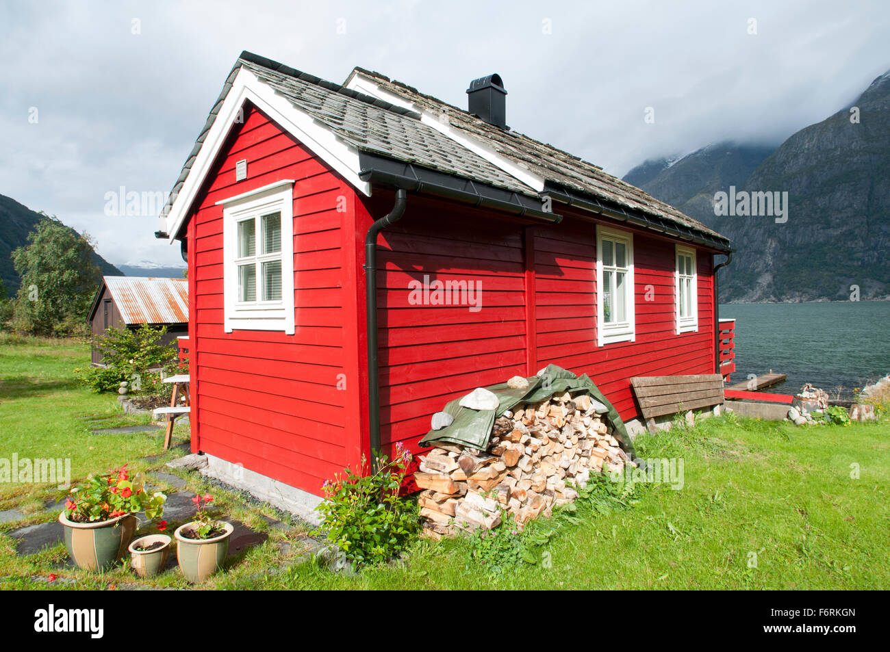 Norway red house summer panorama hi-res stock photography and images - Alamy
