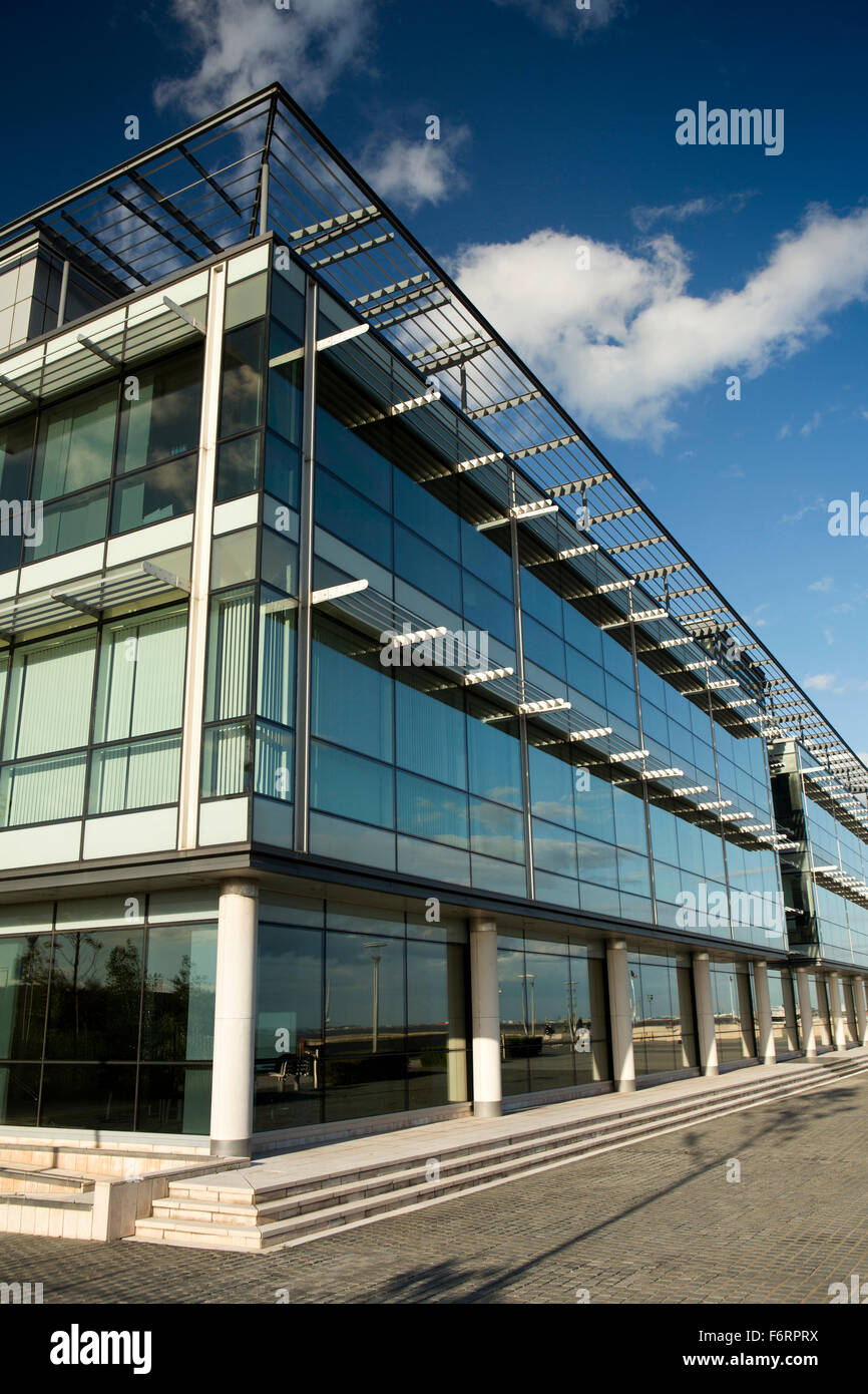 UK, England, Yorkshire, Hull, Wellington Street West, Humber Quays, engineering company Spencer Group offices Stock Photo