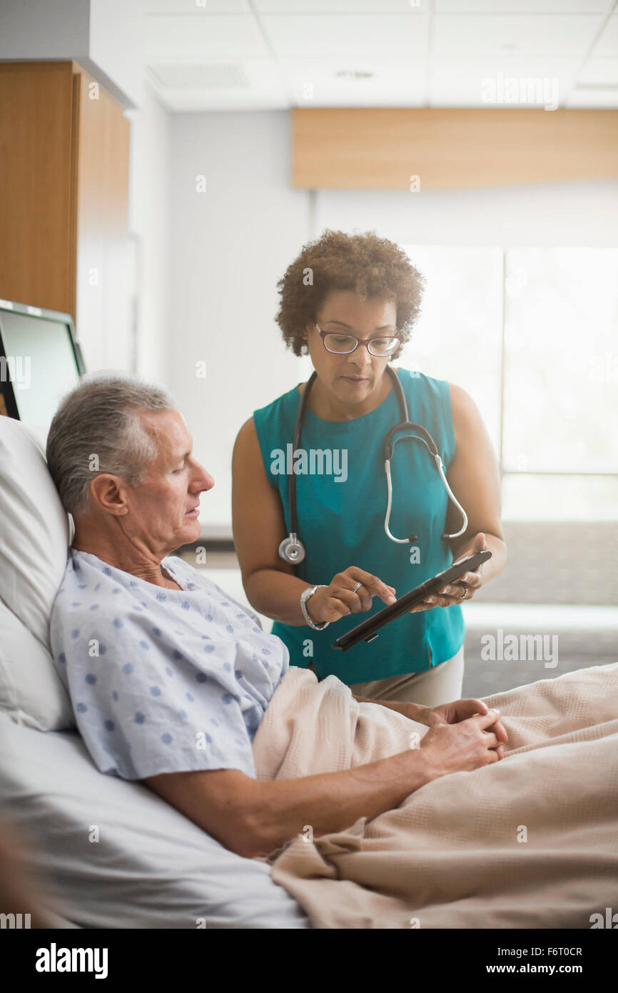 Patient bed chart hi-res stock photography and images - Alamy