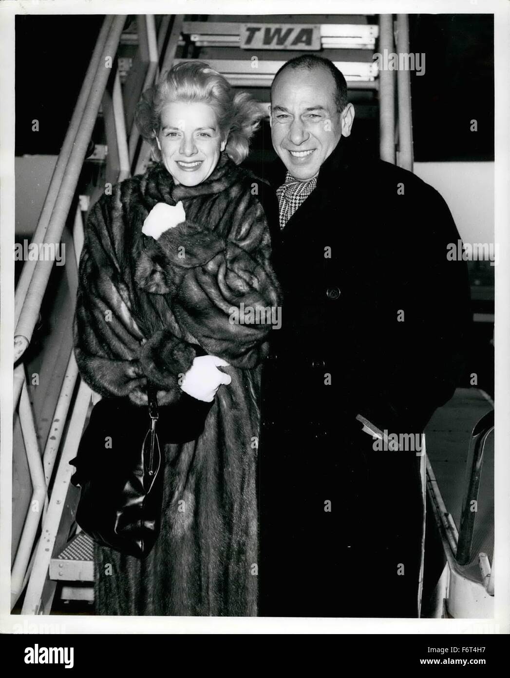 1955 Idlewild Airport, N.y. Feb 14 Rosemary Clooney's valentine day