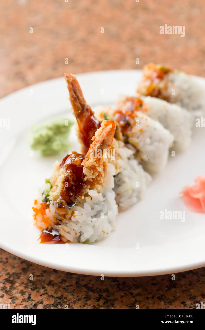 Prawn tempura roll hires stock photography and images Alamy