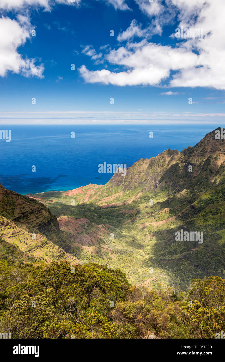 Aerial view of mountains and coastline, Hawaii, United States Stock Photo