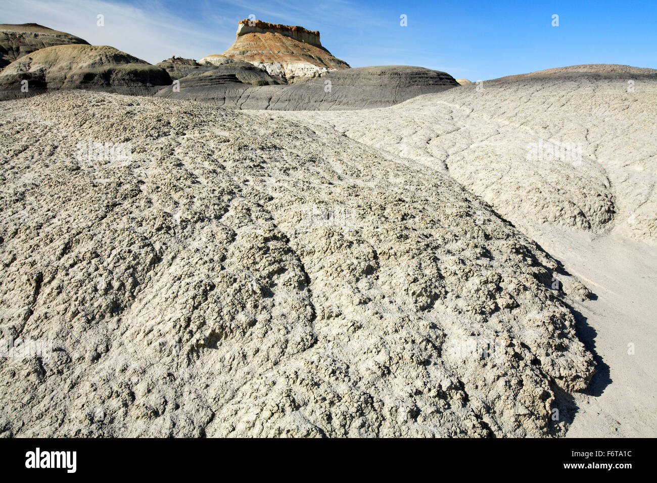 Butte and badlands, Bisti De-Na-Zin Wilderness Area, New Mexico USA ...