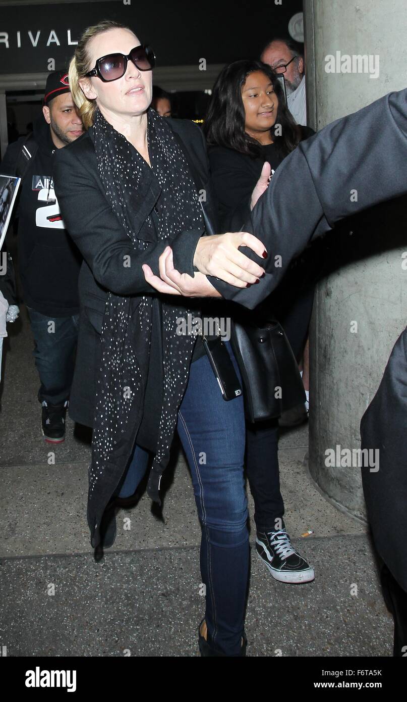Kate Winslet arrives at Los Angeles International Airport (LAX