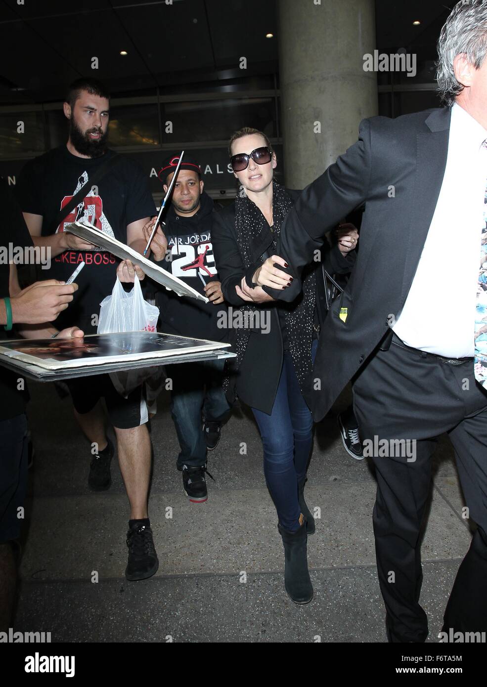Kate Winslet arrives at Los Angeles International Airport (LAX