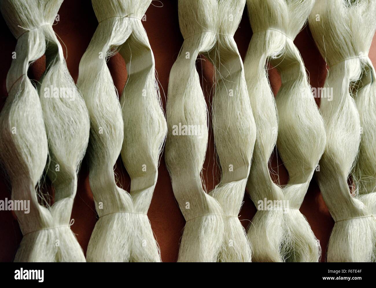 Hanks skeins of silk thread fibre yarn used in manufacture of quality