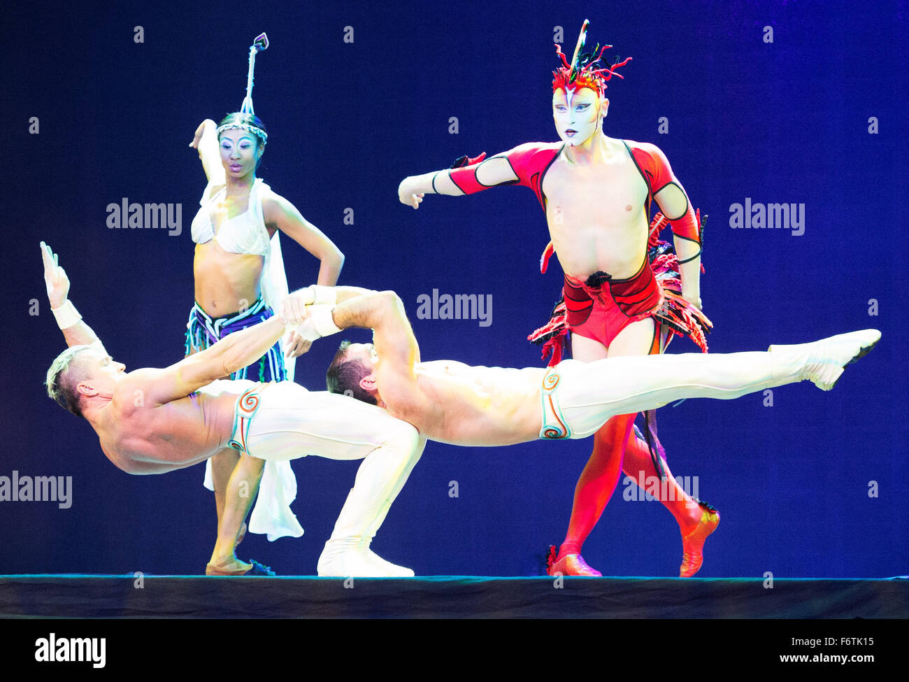 Houston, Texas, USA. 19th November, 2015. November 19, 2015:  Cirque du Soliel acrobats perform during the Opening Ceremonies of the 2015 World Weightlifting Championships in Houston, Texas. Credit:  Brent Clark/Alamy Live News Stock Photo
