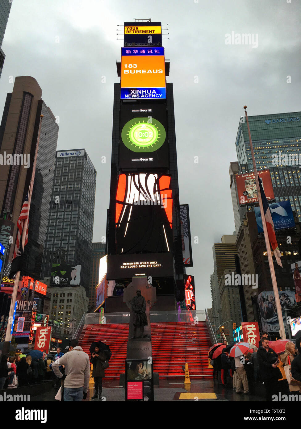 Duffy Square Red Steps High Resolution Stock Photography and Images - Alamy