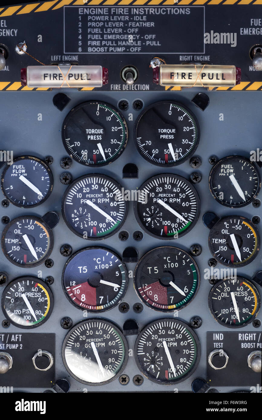 Airplane Dashboard High Resolution Stock Photography and Images Alamy