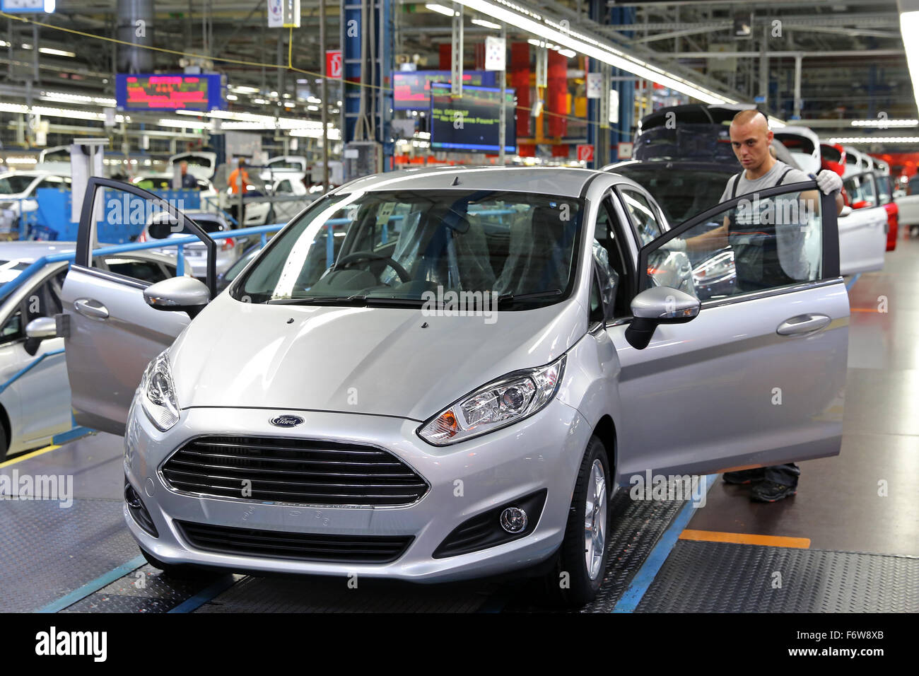 Ford Fiesta production on the assembly line, Cologne plant, Germany Stock Photo