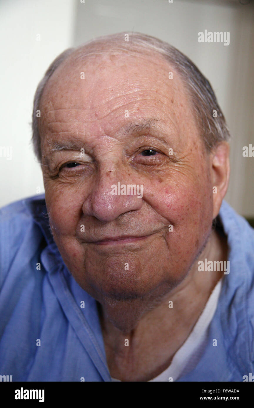 Elderly man with disabilities hi-res stock photography and images - Alamy