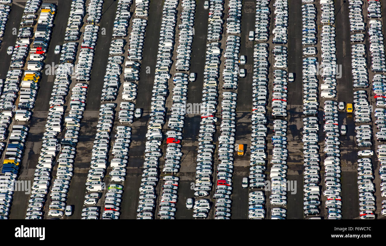 Car trade, Car Parking, Helf Automobil-Logistik GmbH, new cars, VW, Audi, Porsche, Mercedes, Essen, Ruhr area Stock Photo