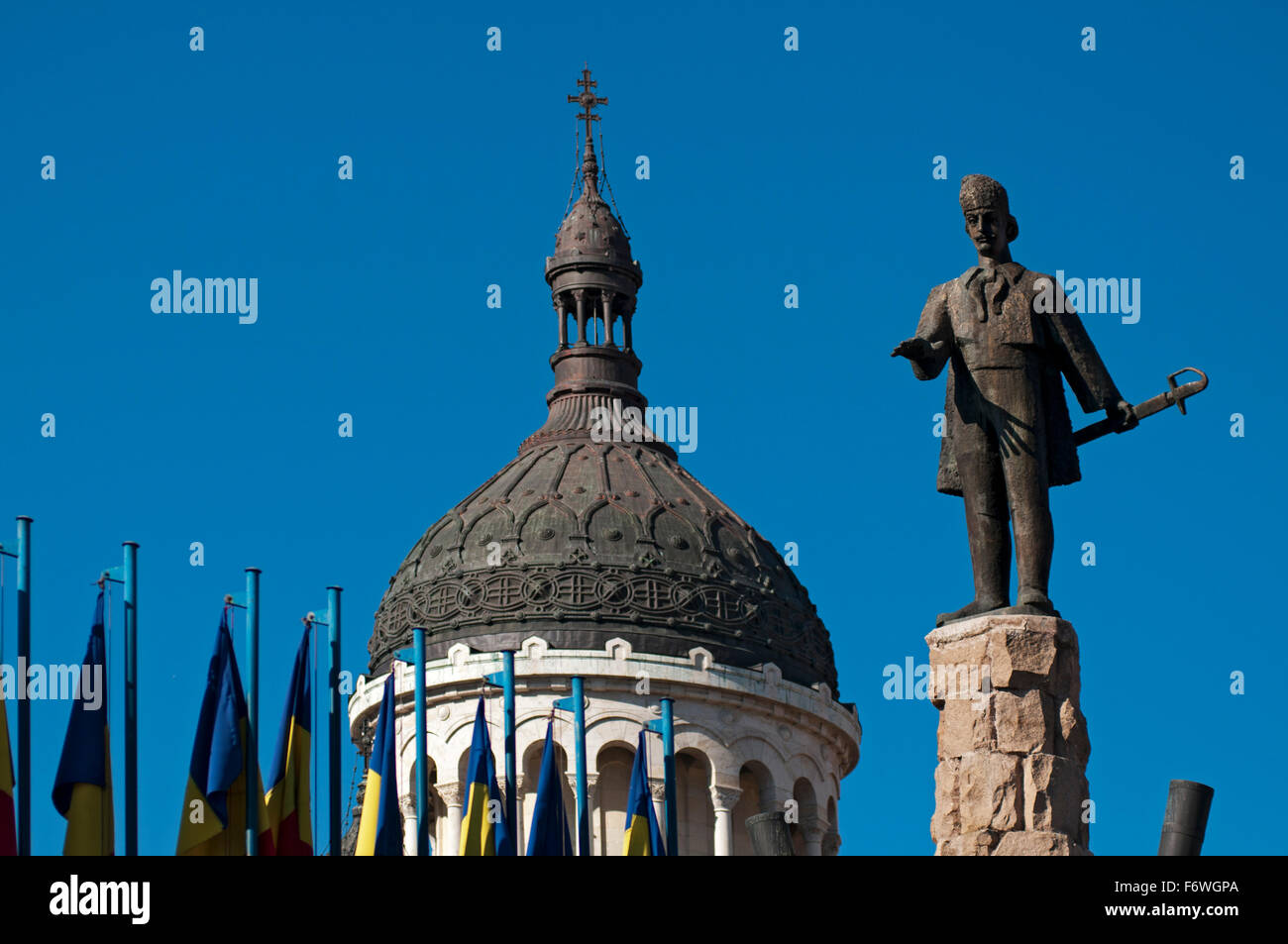 Avram Iancu monument and Orthodox Cathedral, ClujNapoca, Transylvania