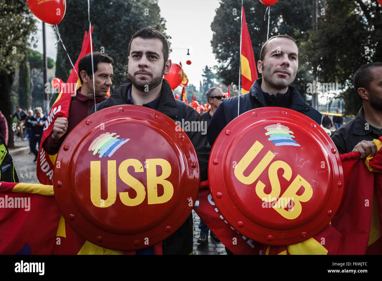 Rome, Italy. 20th Nov, 2015. Thousands of USB union members hold USB ...