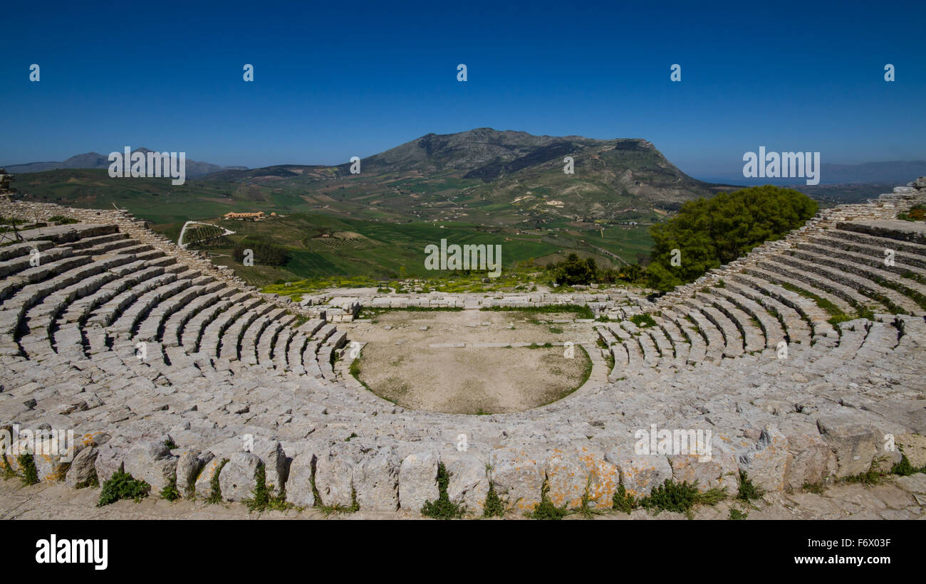 Sicily greek ruins hi-res stock photography and images - Alamy