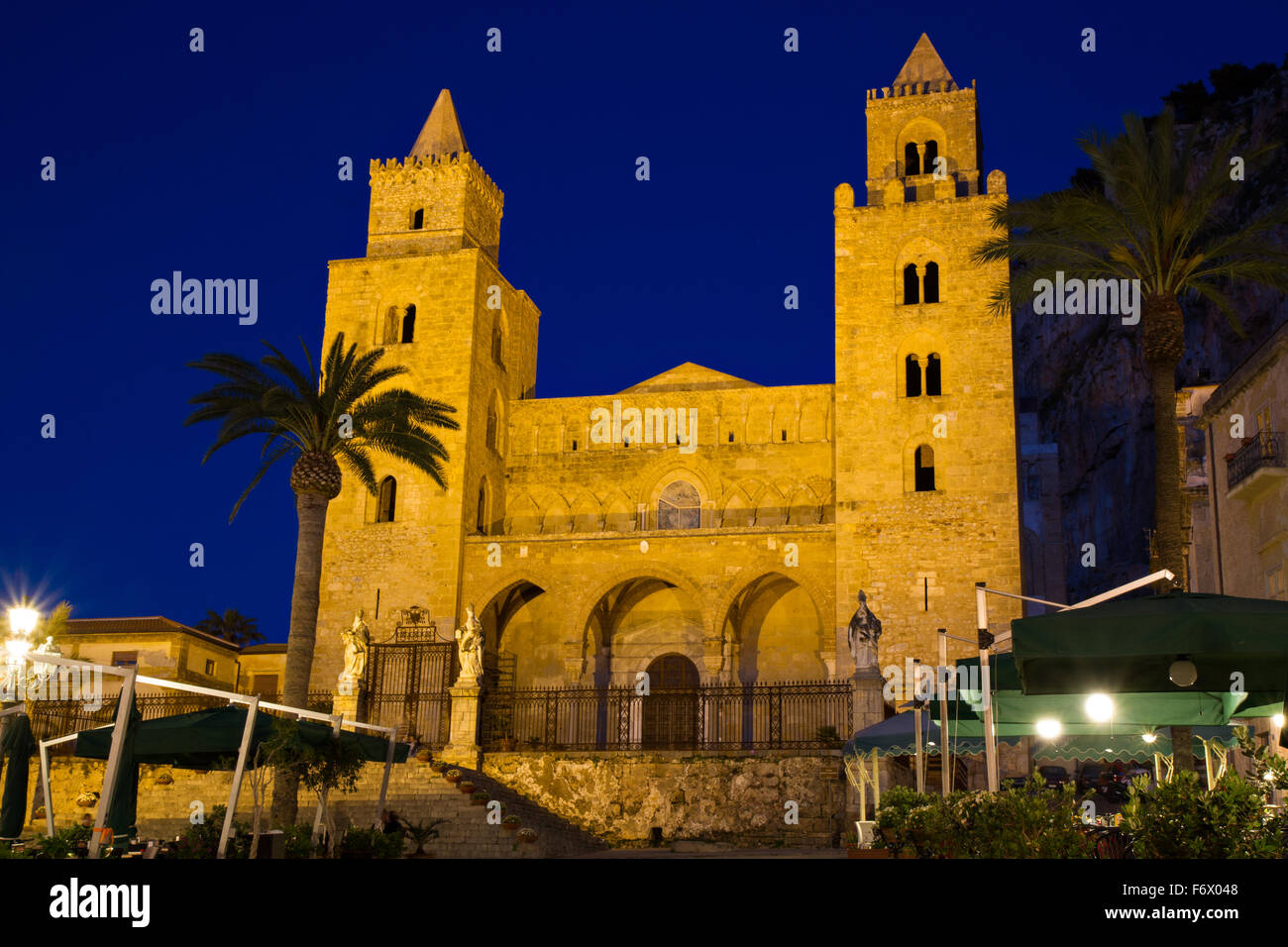 Cathedral of Cefalu during twilight, Siciliy, Italy Stock Photo - Alamy