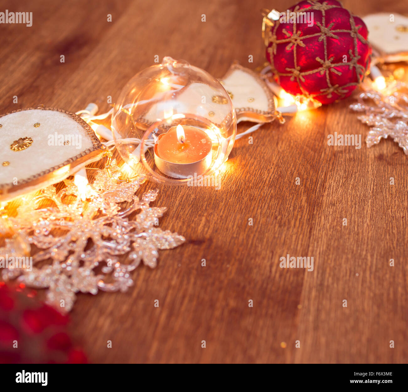 Christmas garland lights Stock Photo Alamy