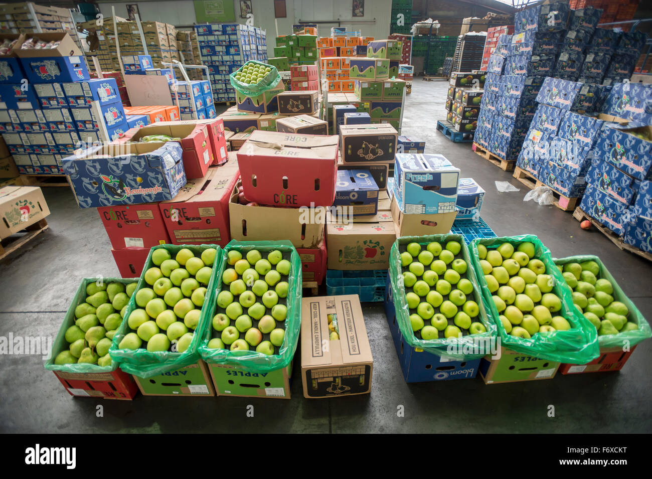 Boxes of green apples and other produce at Tshwane Fresh Produce Market