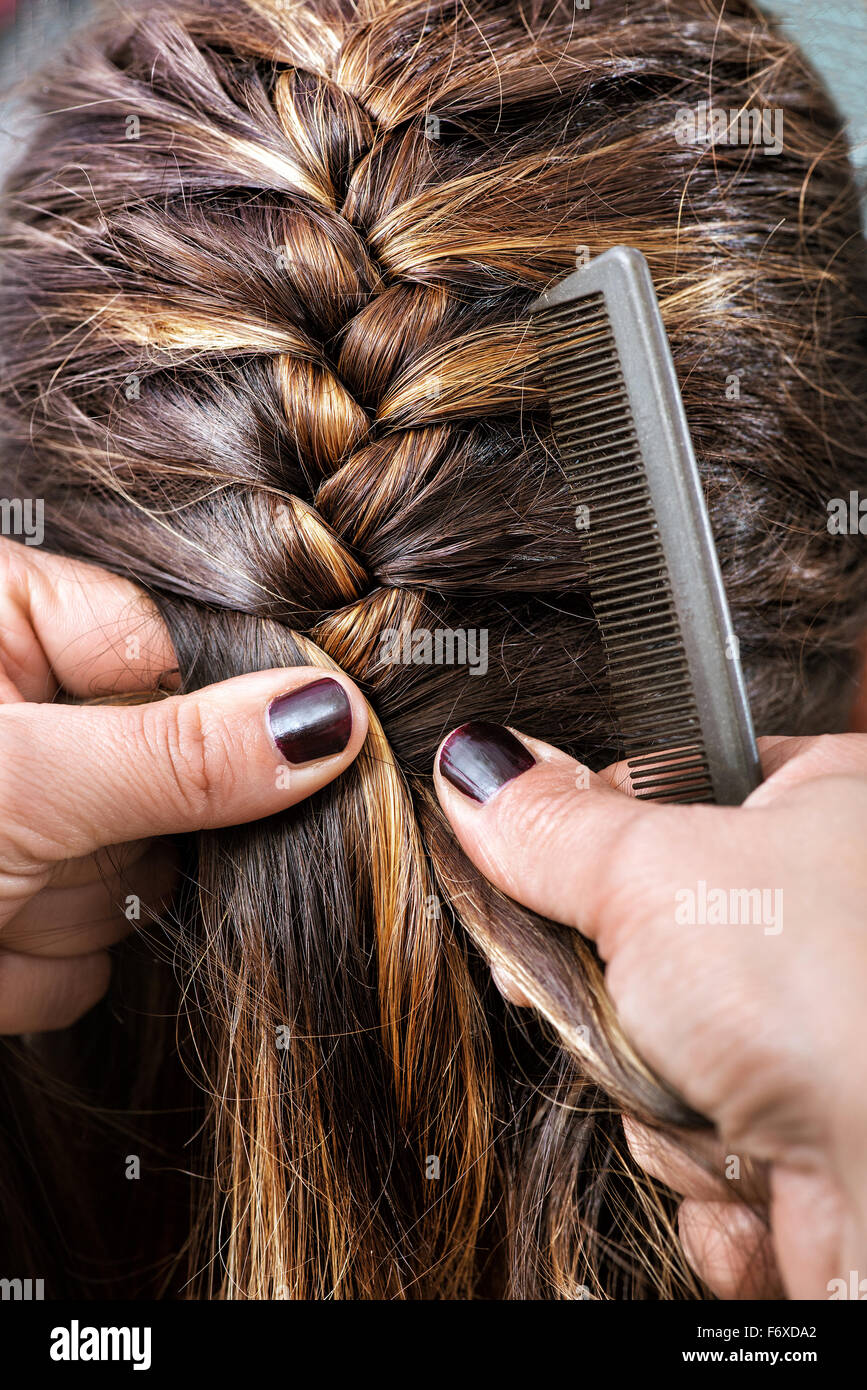 Market braiding hair hi-res stock photography and images - Alamy