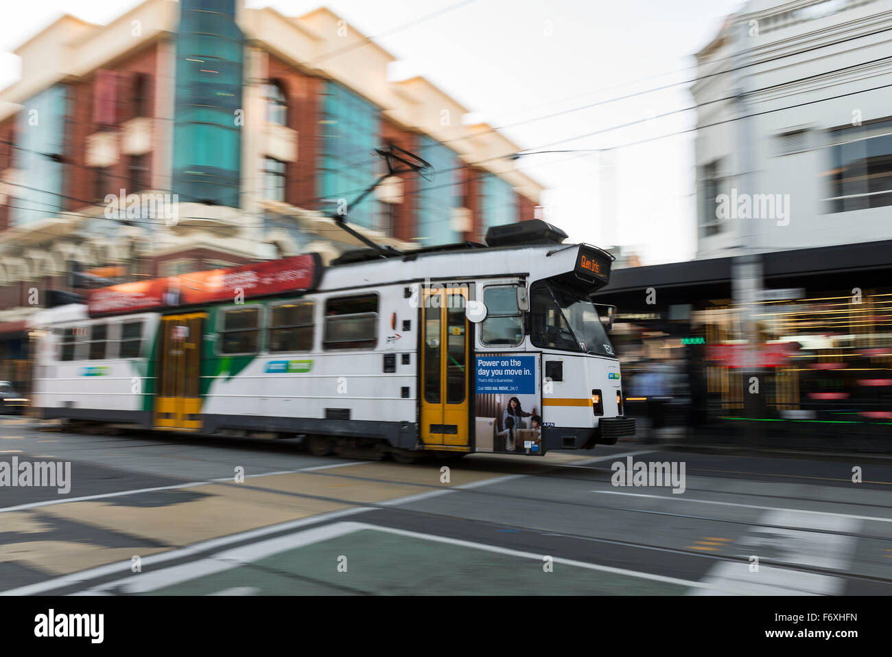 A Z3 class tram travels through intersection of High and Chapel Streets, Windsor, Melbourne Stock Photo