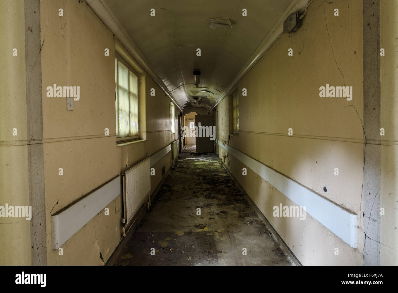 inside view of a deserted run down building Stock Photo - Alamy