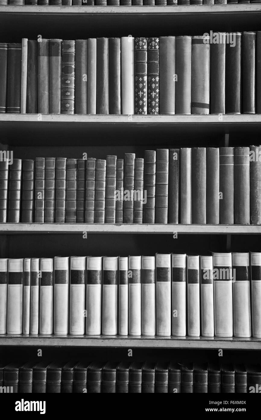 Antique bookcase Black and White Stock Photos & Images Alamy