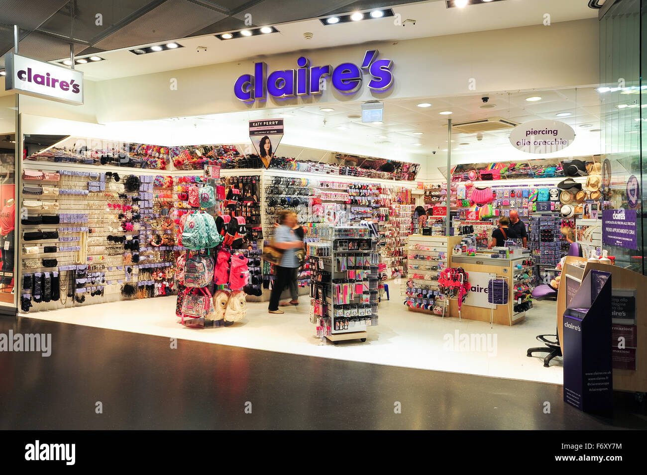 Lugano, Switzerland - 17 july 2014: people shopping on Claire's store at the mall of Lugano on Switzerland Stock Photo