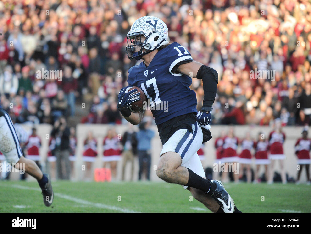 New Haven, Connecticut, USA. 21st Nov, 2015. Spencer Rymiszewski (17