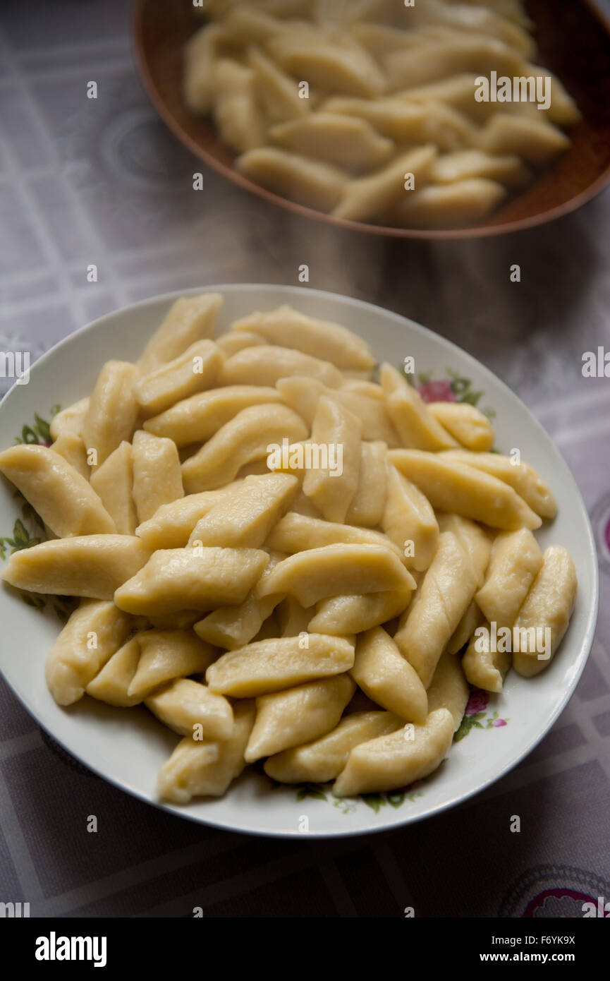 Siphon de cuisine stock image. Image of cold, gelatin - 17856689