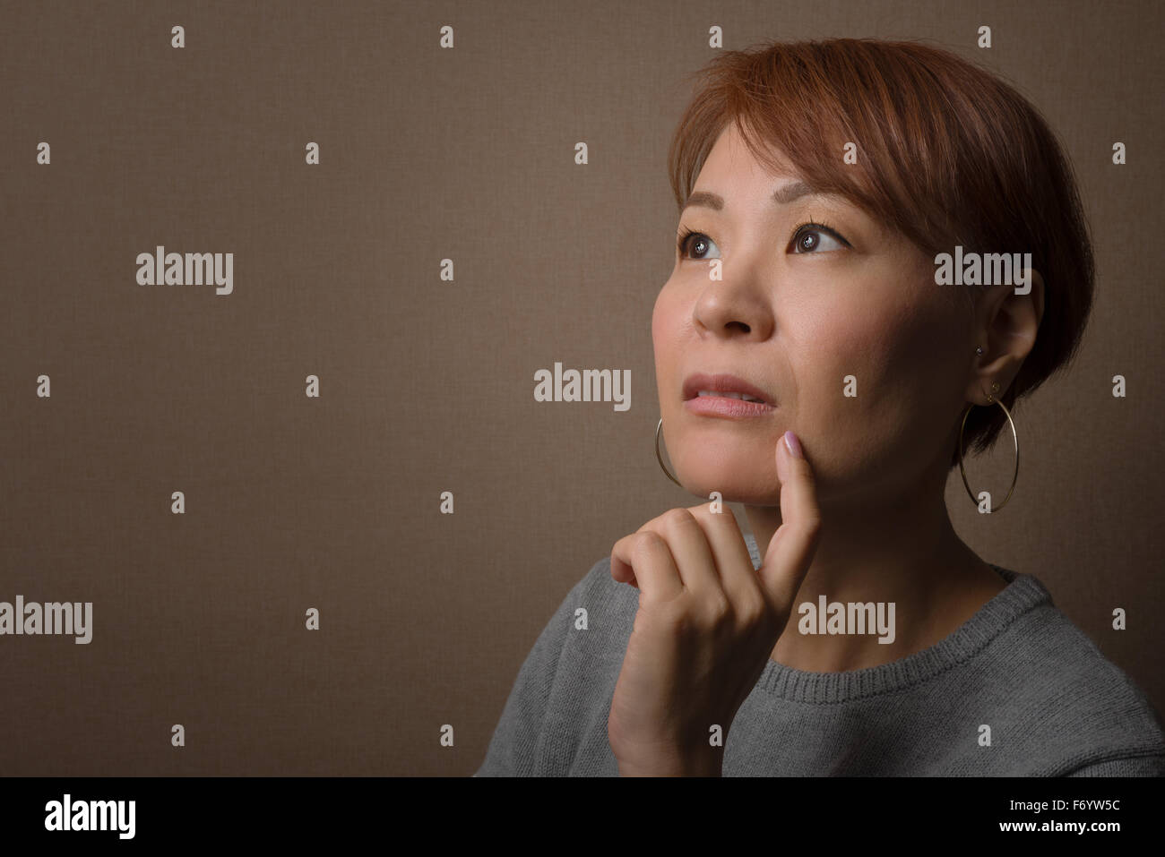 Middle aged japanese woman hi-res stock photography and images - Alamy