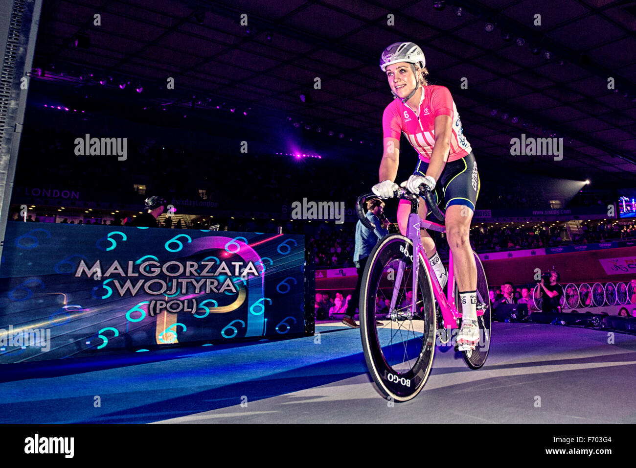 2015 event winner Malgorzata Wojtyra at the London Six Day cycling event at Lee Valley Velopark, London, UK, on 23 October 2015. Stock Photo