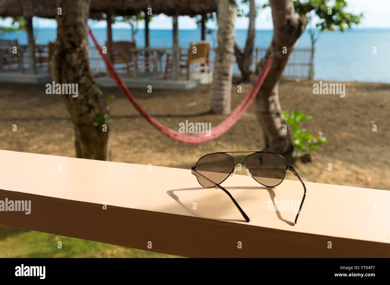 Safety sunglasses hi-res stock photography and images - Alamy