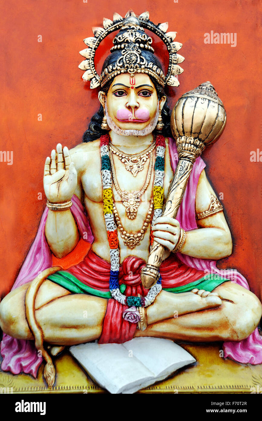 Lord hanuman sculpture hires stock photography and images Alamy