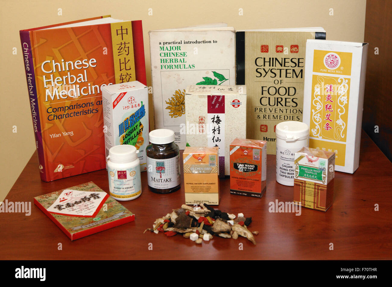 Selection of Chinese herbal medicine books and products Stock Photo Alamy