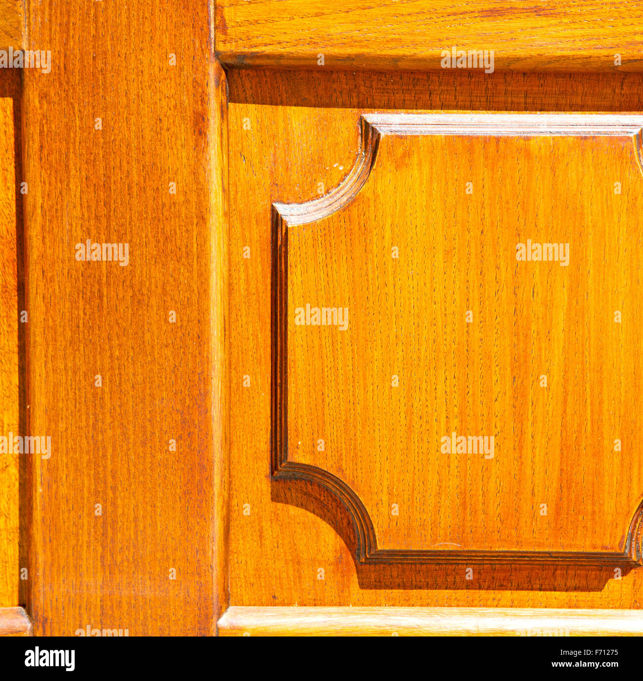 texture of a brown old door in italy europe Stock Photo - Alamy