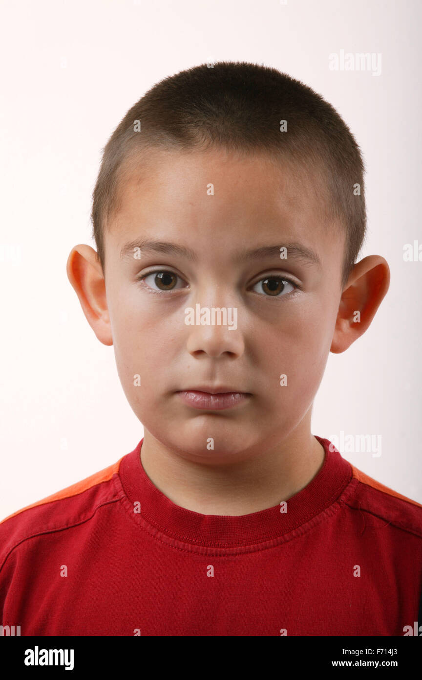 Portrait of young boy Stock Photo - Alamy