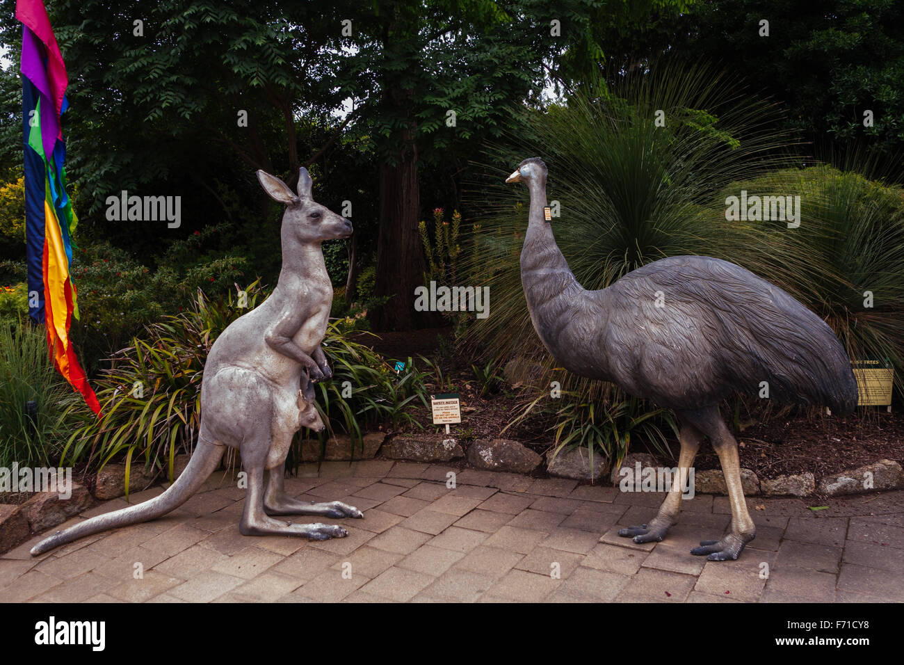 Kangaroo Emu statue sculptures Stock Photo