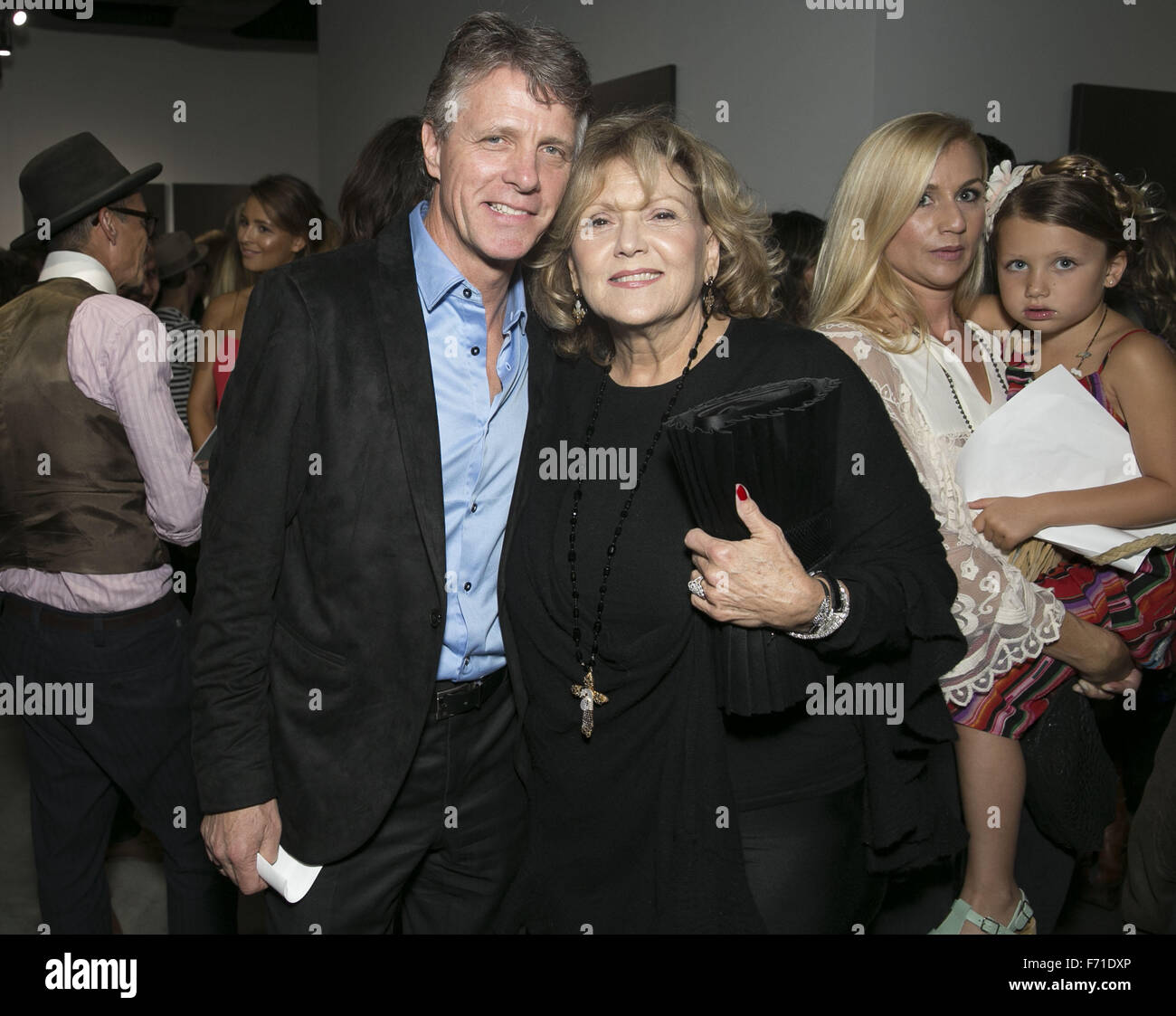Brenda vaccaro and guy hector hires stock photography and images Alamy