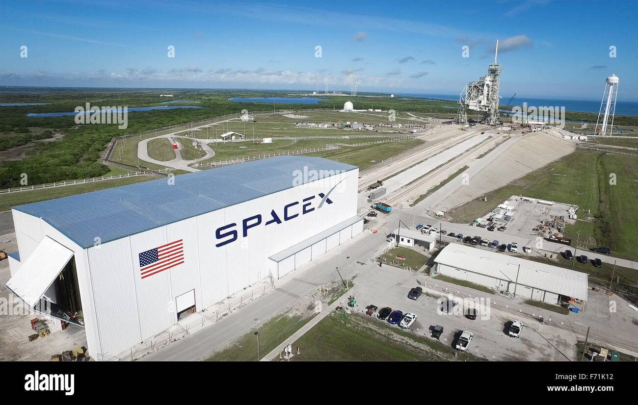 Launch Pad 39A at NASA's Kennedy Space Center undergoes modifications by SpaceX to adapt it to the needs of the Falcon 9 and Falcon Heavy rockets November 20, 2015 in Cape Canaveral, Florida. A horizontal integration facility has been constructed near the perimeter of the pad where rockets will be processed for launch prior of rolling out to the top of the pad structure for liftoff. Stock Photo