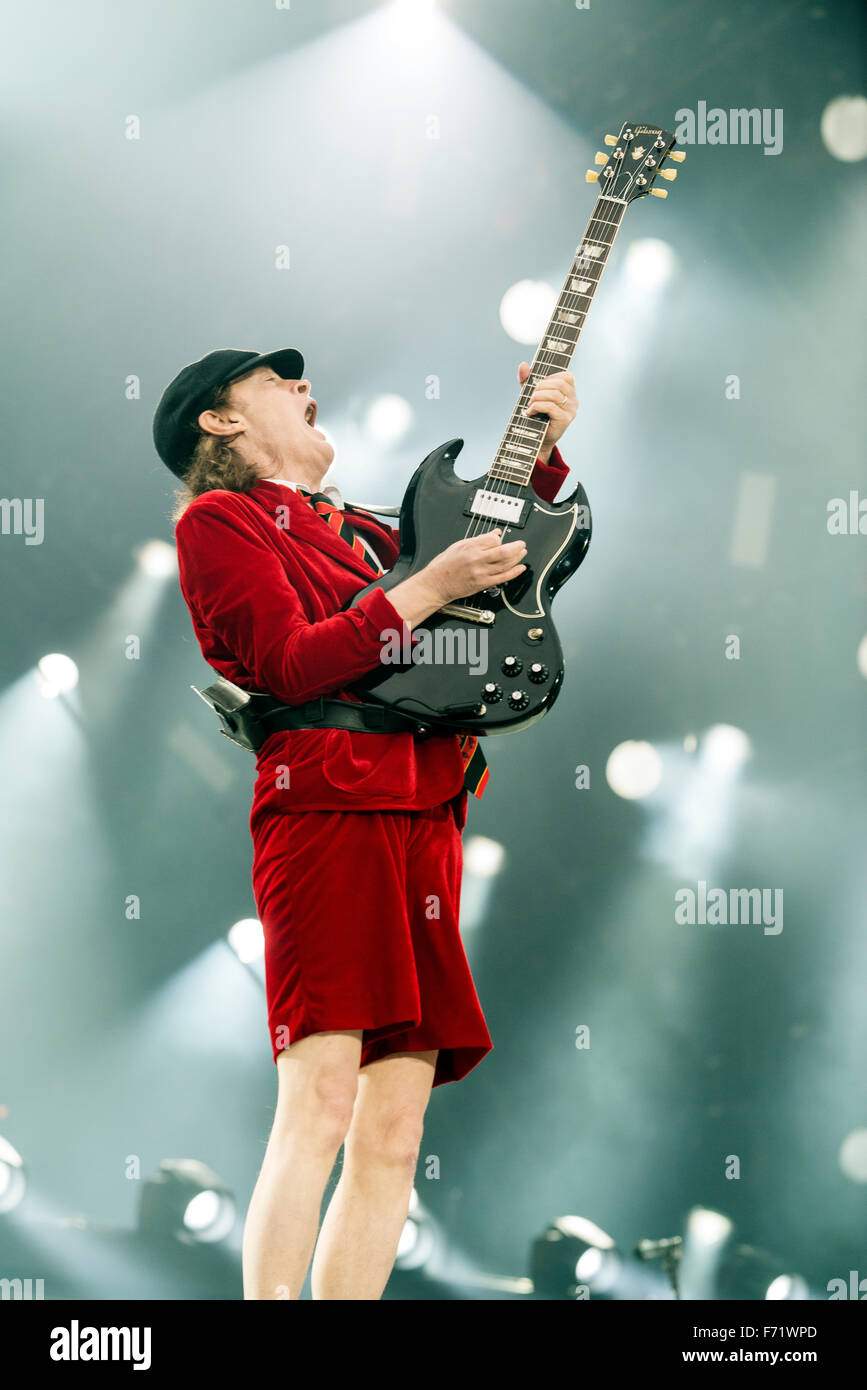 Ac dc poster hi-res stock photography and images - Alamy