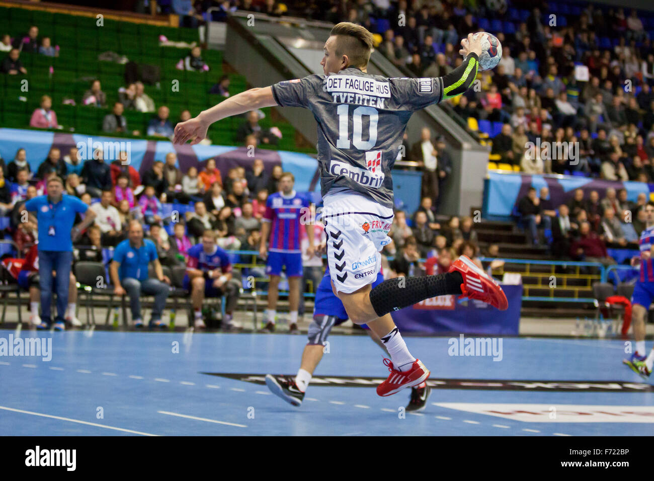 Champions league handball hi-res stock photography and images - Alamy