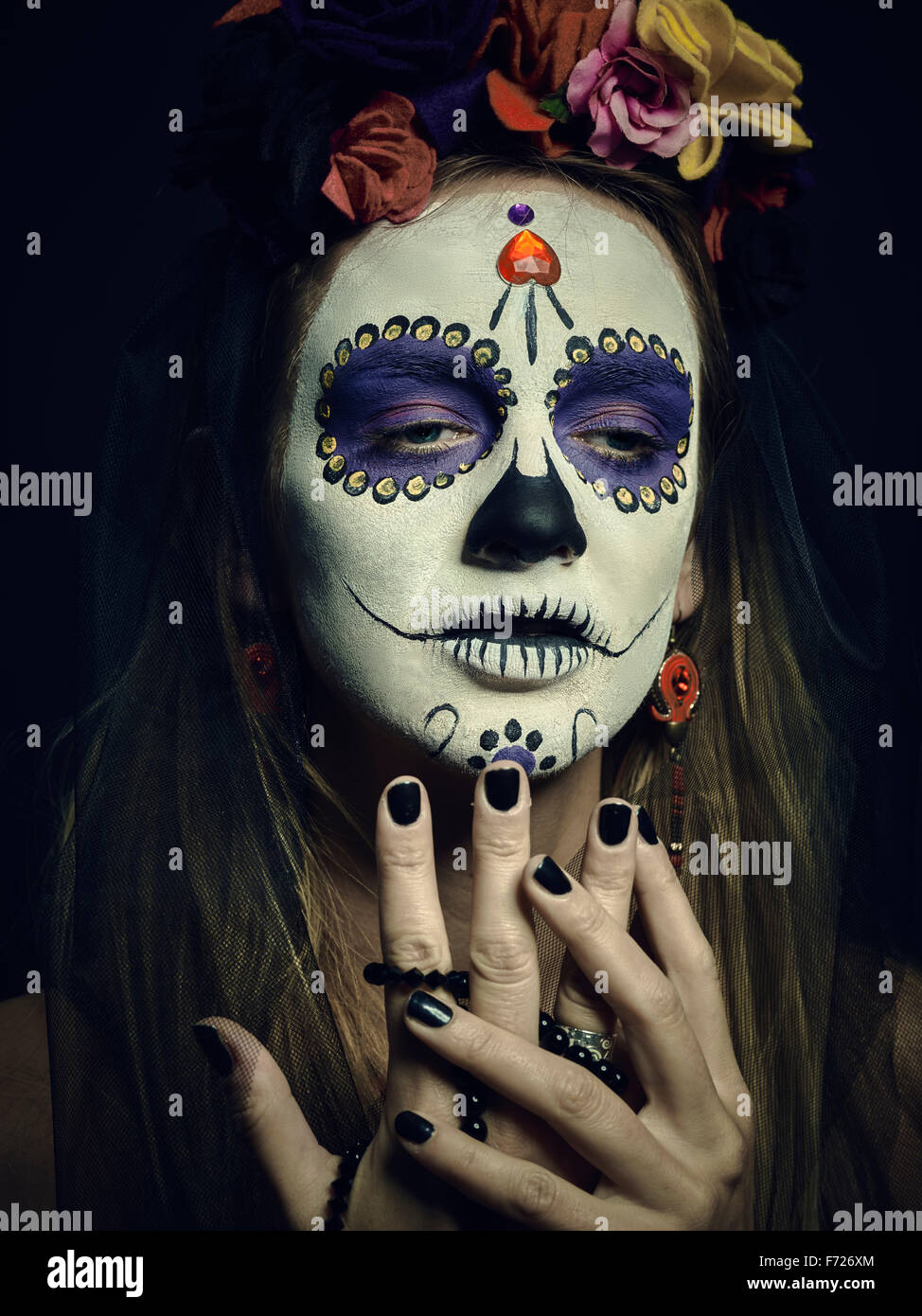 flaske Making afgår La Muerte. Classic Mexican Day of the Death makeup Stock Photo - Alamy