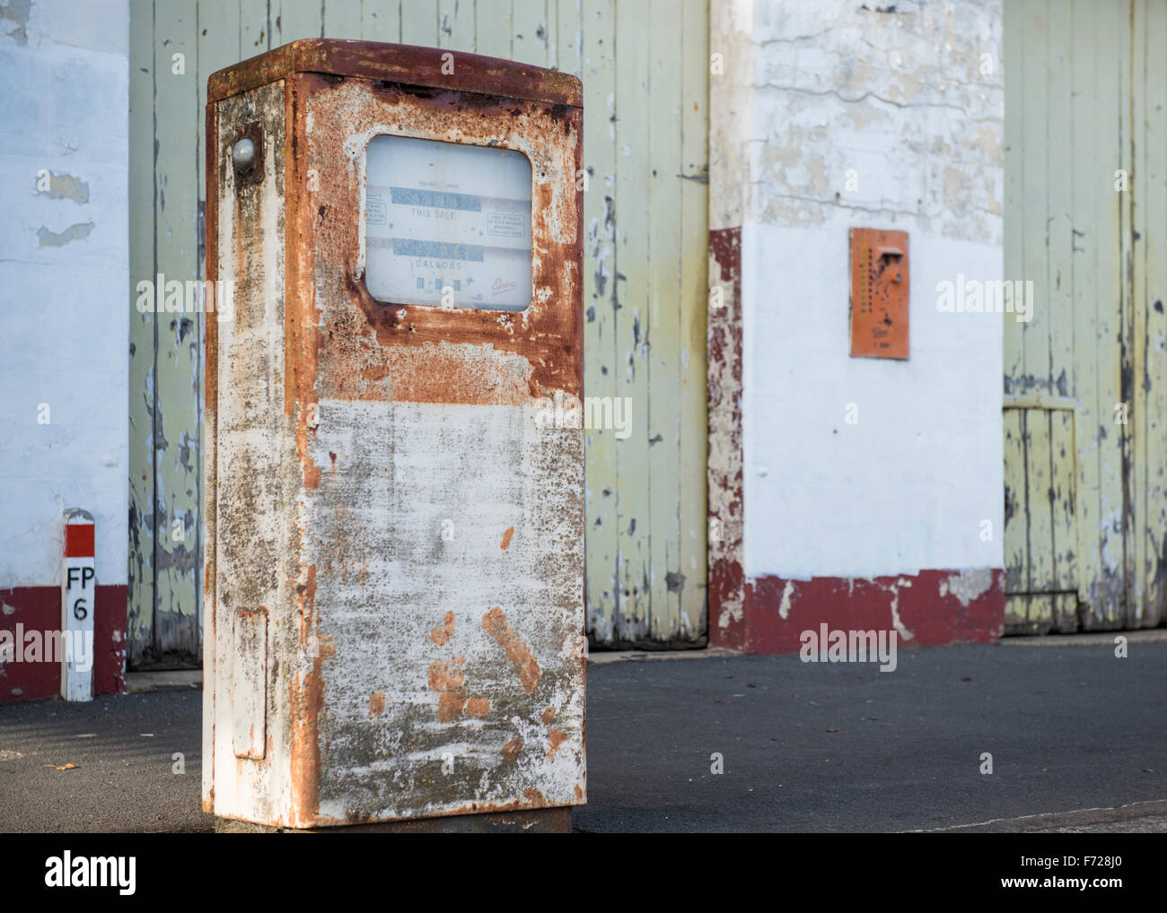 Petrel pump, main street, Koroit, Victoria, Australia Stock Photo