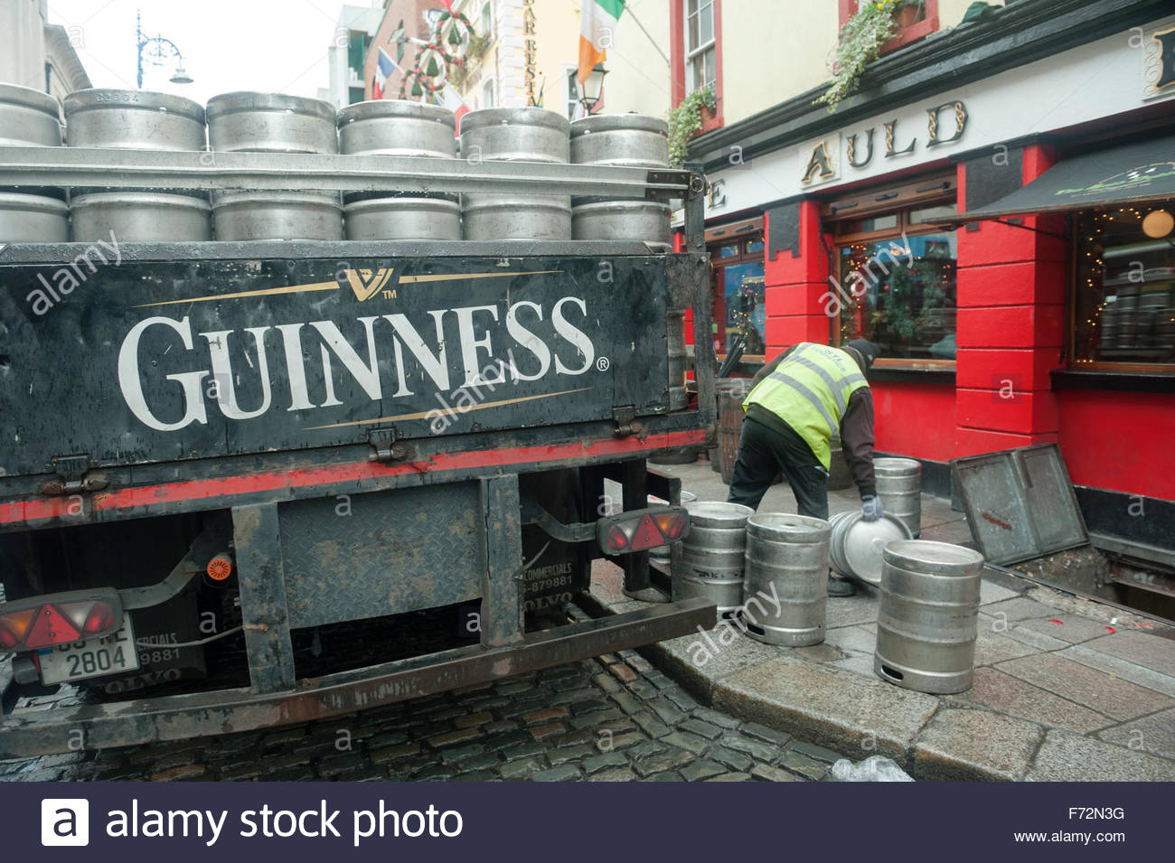 Beer Kegs Stock Photos & Beer Kegs Stock Images Alamy