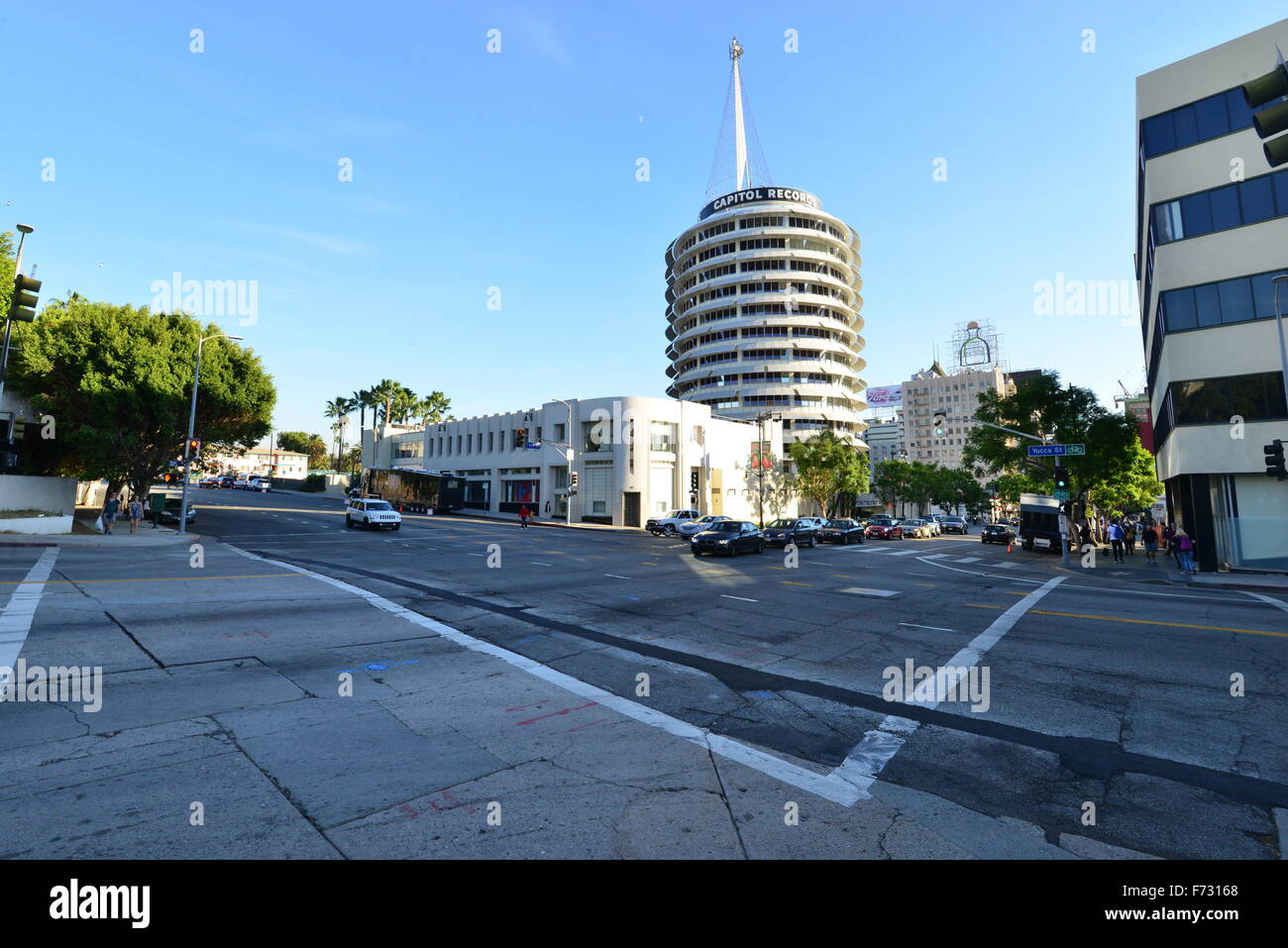 Capital Records building in Los Angeles Stock Photo Alamy