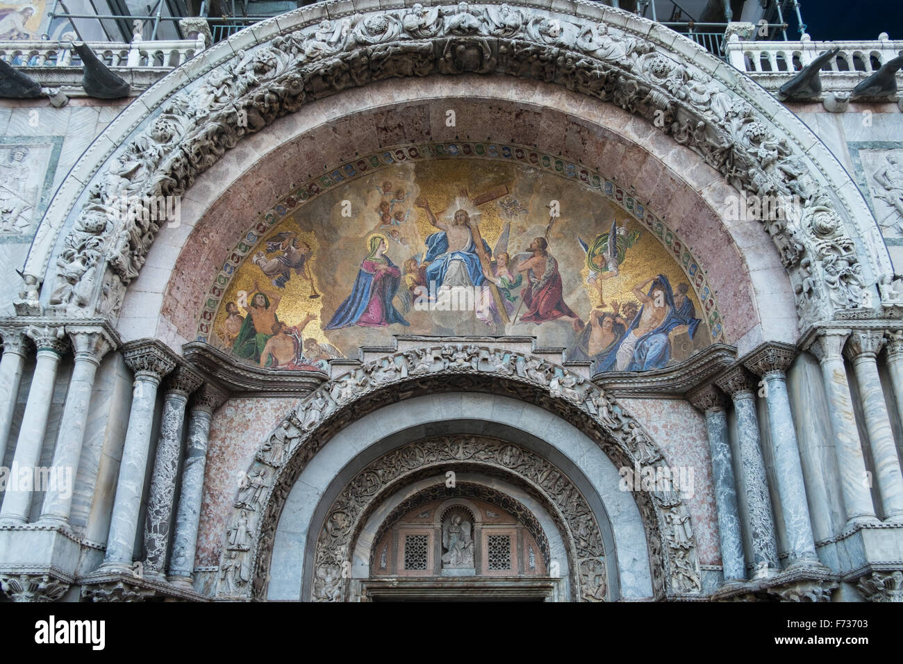 Mosaics Decorating The Facade Of Basilica Di San Marco Venice Stock Photo Alamy