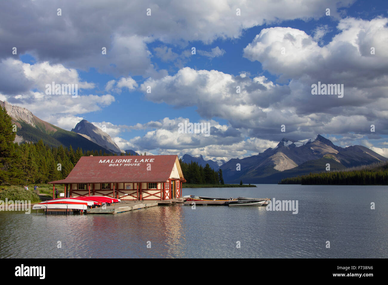 Boathouse with canoes at Maligne Lake, Jasper National Park, Alberta, Canadian Rockies, Canada Stock Photo